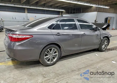 2016 Toyota Camry Le z USA, uszkodzony, nr VIN 4T1BF1FKXGU120764